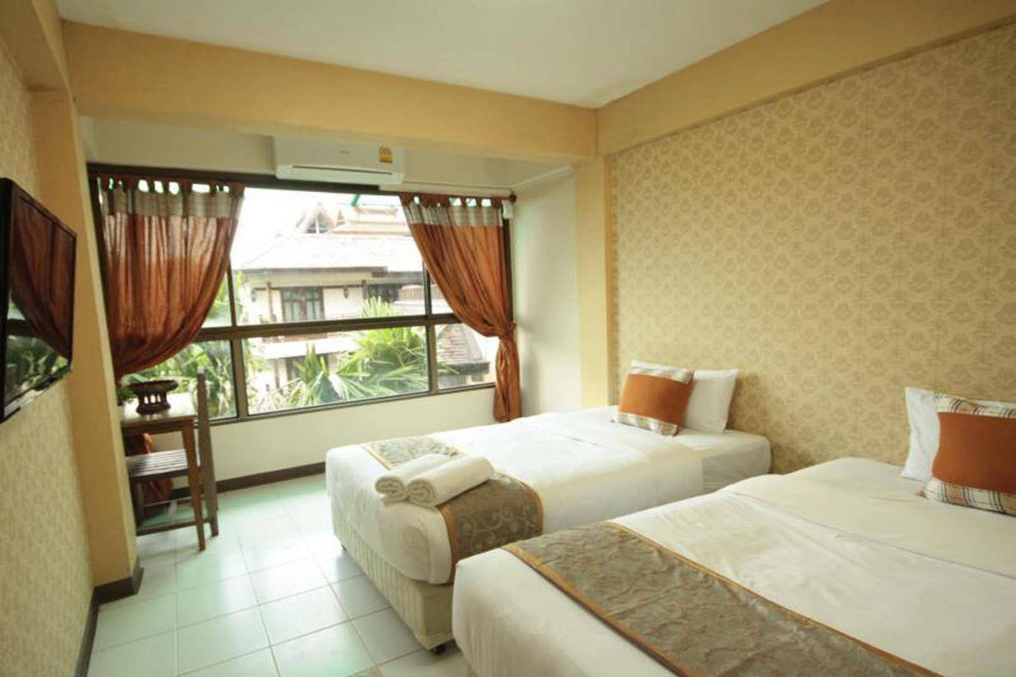 Thana Hotel Chiang Mai Zewnętrze zdjęcie