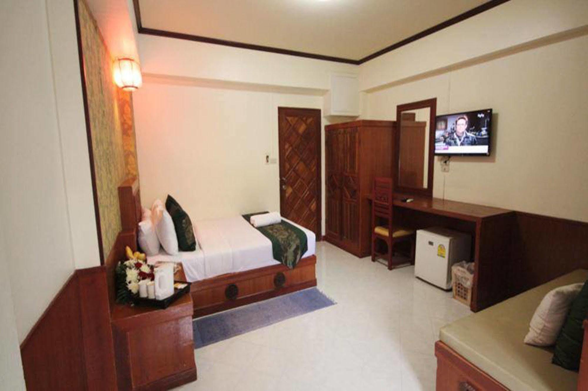 Thana Hotel Chiang Mai Zewnętrze zdjęcie