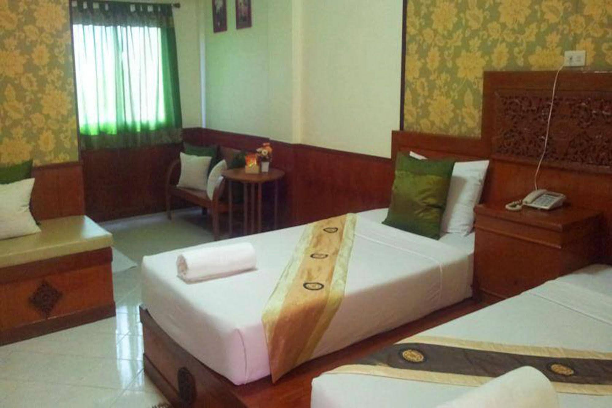 Thana Hotel Chiang Mai Zewnętrze zdjęcie